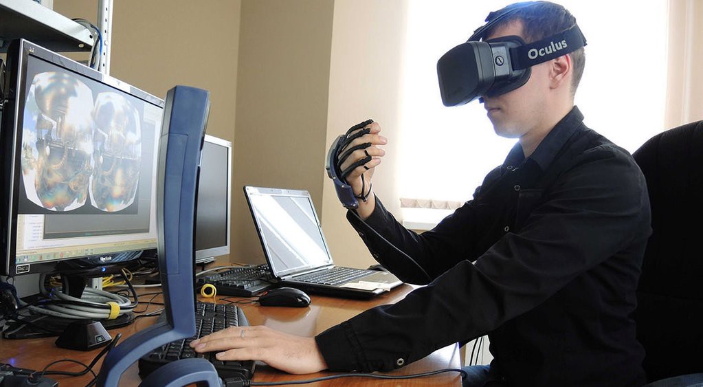 Training Reimagined: How Virtual Reality Is Helping Businesses Adapt To A Changing World