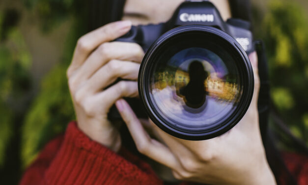 Beyond the Lens: How HR Can Leverage Photography Skills to Enhance Workplace Culture and Communication